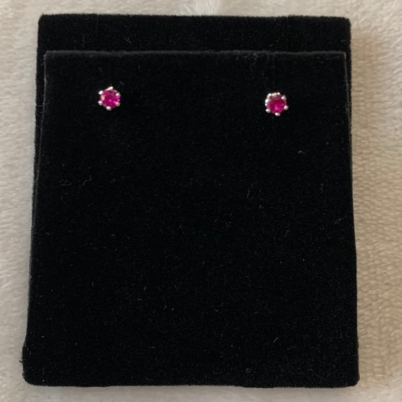 Hand crafted dainty ruby studs - Picture 13 of 16